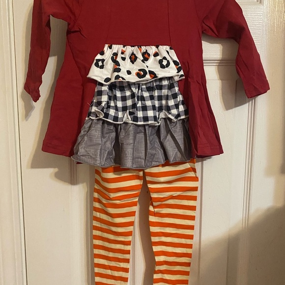 New Thankful Fall Outfit - - Picture 6 of 6
